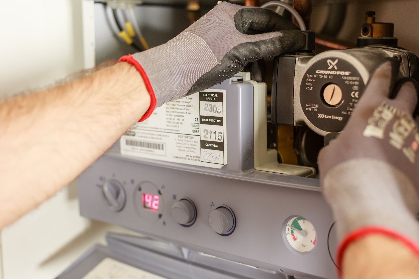 GS Plumbing & Heating engineer at work
